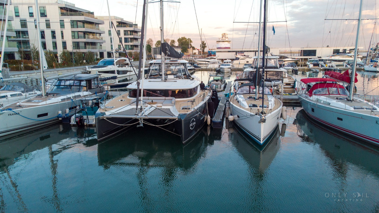 2023 Lagoon 46 — photo 2