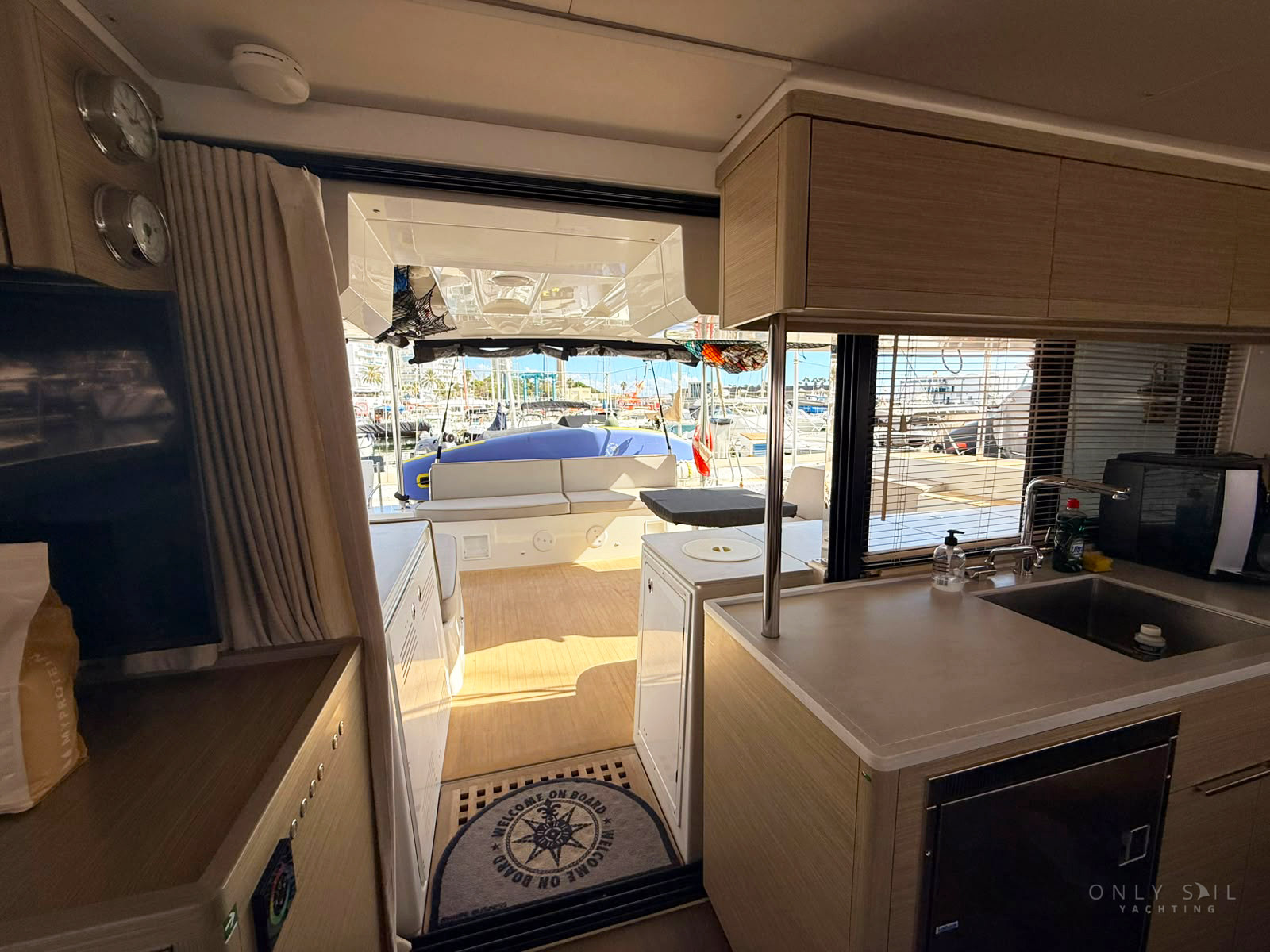 2023 Lagoon 46 — photo 28