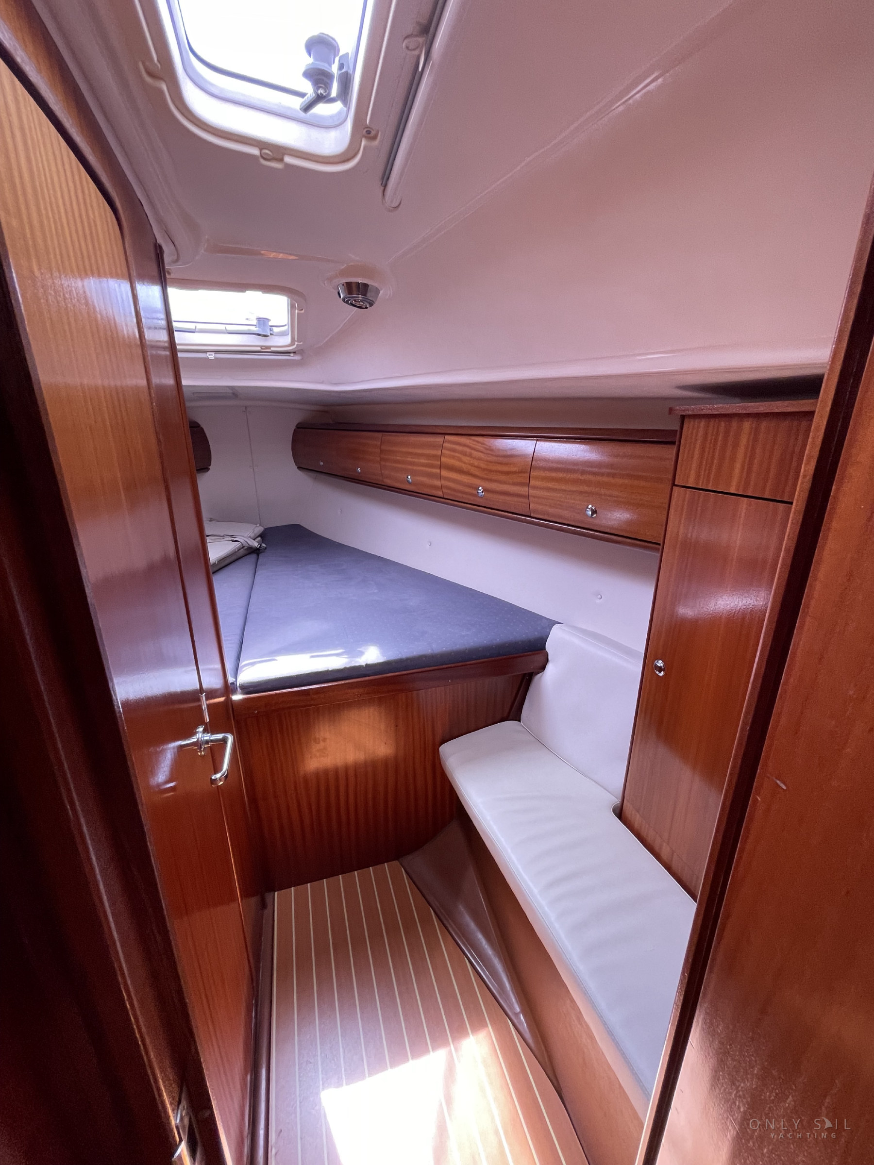 2004 Bavaria 36 — photo 15
