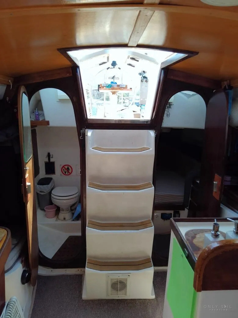 1989 Dromor 32 — photo 15