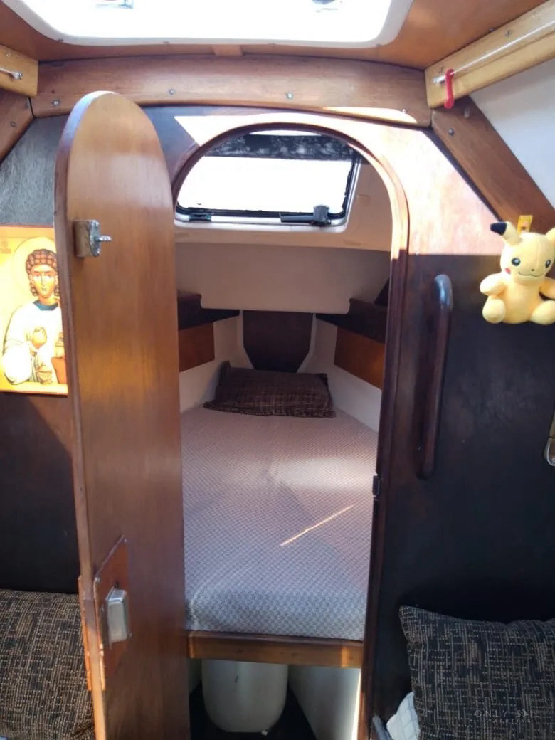1989 Dromor 32 — photo 25