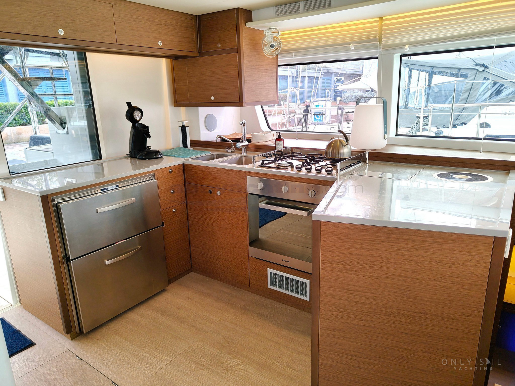 2017 VENTA LAGOON 52 S — foto 12
