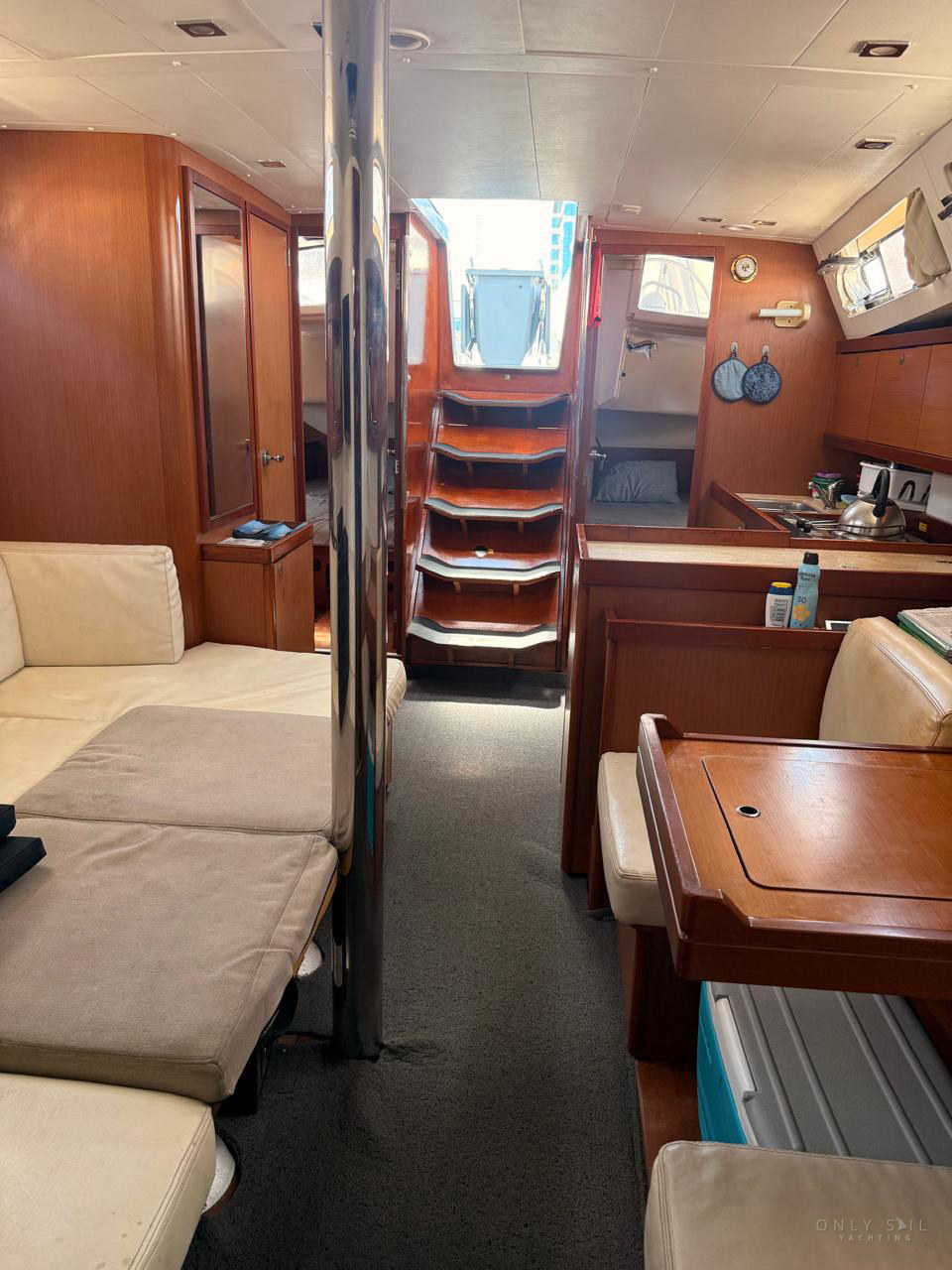 2012 Vende velero beneteau oceanis 41 — photo 2